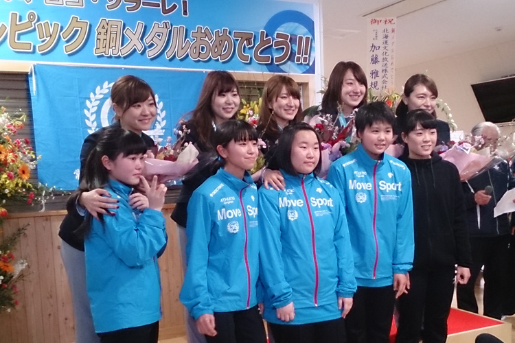 五輪カーリング女子日本代表を全力応援