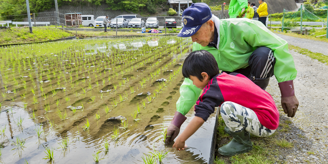 ライオンズ農園で 子どもたちと農業体験