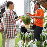 夏の風物詩として定着したチャリティーほおずき市