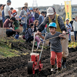 昔ながらの自然が広がる 見沼たんぼで体験教室