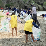 市民と一緒に海岸清掃 ”ビーチクリーン”開催