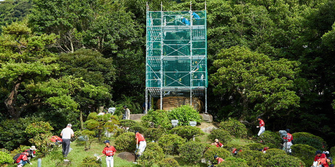 鹿児島観光の思い出はきれいな西郷銅像と一緒に