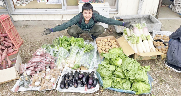 こども食堂の芋煮会に協力