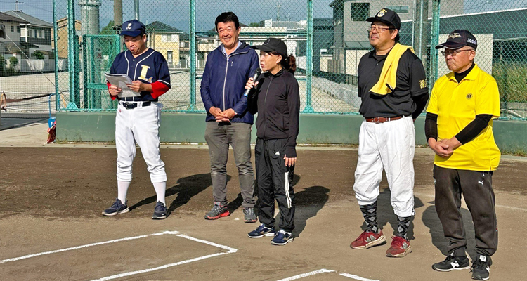 重い病と闘う子どもに3クラブで玩具を寄贈